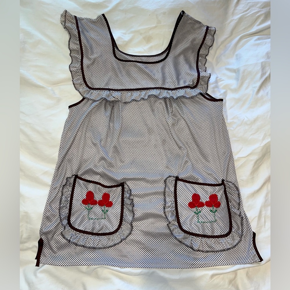 Vintage apron style top